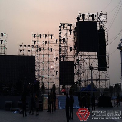 雷亞架拼裝活動舞臺架的搭設要求