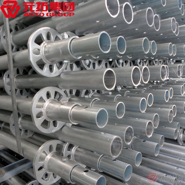 盤扣式腳手架的使用越來越頻繁，越來越多的人關(guān)注盤扣式腳手架，今天中國腳手架銷售冠軍-元拓集團(tuán)告訴您盤扣式腳手架有哪些特征?</