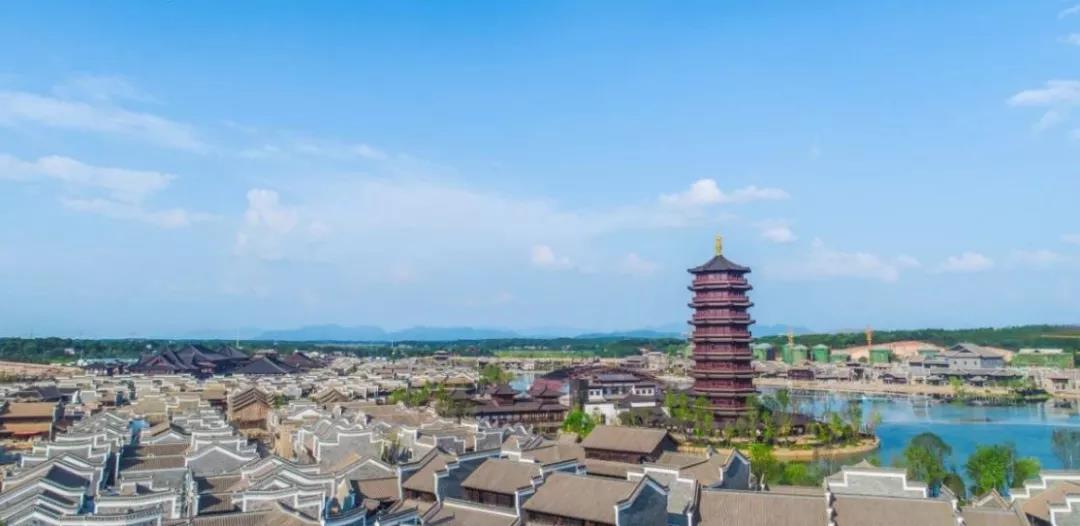 網(wǎng)紅長沙與您相約，2019第一屆元拓建材國際采購商展洽會即將開幕！