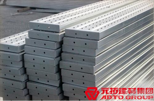 鋼跳板廠家選哪家好？如何判斷鋼跳板的質(zhì)量？